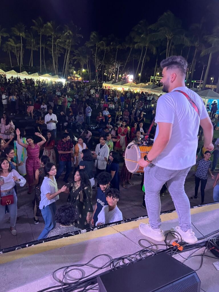 Bollywood Dholi