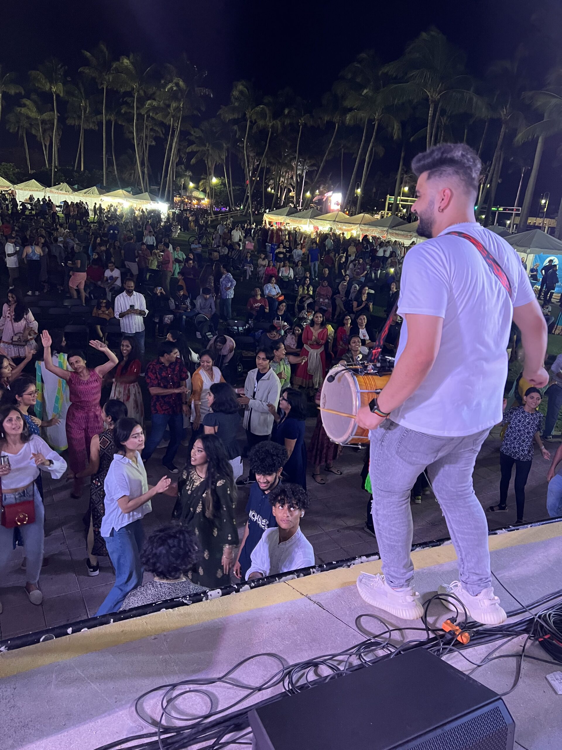 Bollywood Dholi